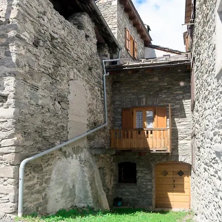 Locazione Turistica La Casa Di Heidi - Cmu300 شقة Challancin